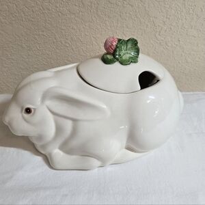 Vintage Metlox Rabbit Soup Turine Missing Ladle Red Marks On Inside